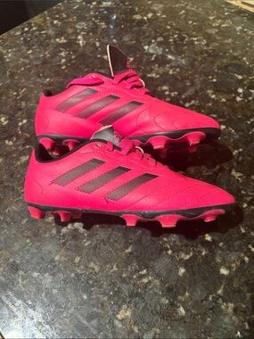 Adidas Hot Pink Soccer Cleats! Child 2
